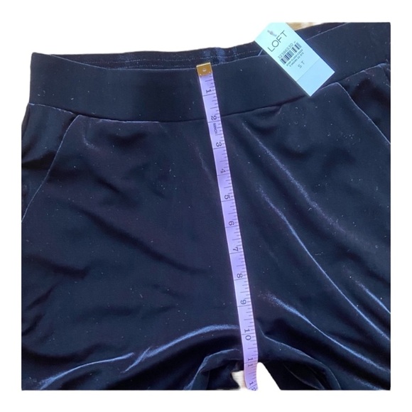 Loft tall black velvet pull on taper pants - Picture 6 of 8